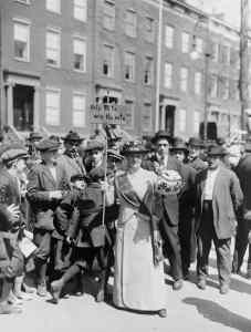 1914 Low Res Mrs. Suffren banner in parade c Everett Histo shutterstock_242816998
